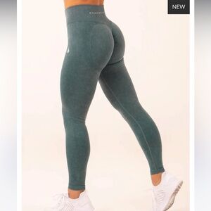 NWT Ryderwear Stonewash Scrunch seamless bbl leggings petrol stonewash large